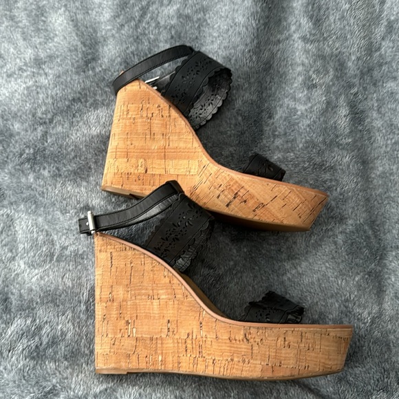 Coach black sandals size 9 NEW - Picture 5 of 6